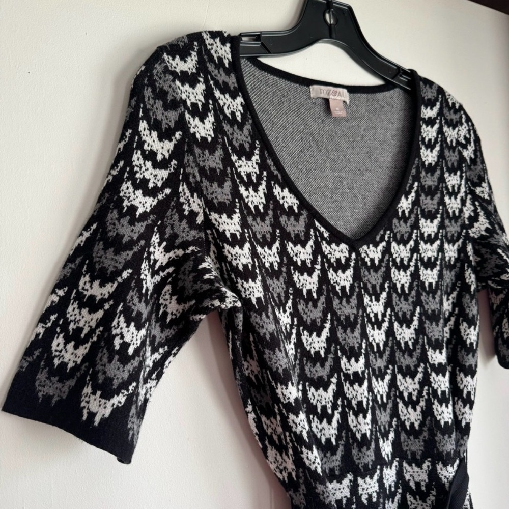 Roz & Ali Fit and Flare Short Sleeve Knit Sweater Midi Dress - Picture 6 of 7